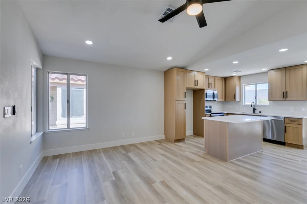 543 Chandler, Henderson, NV 89014