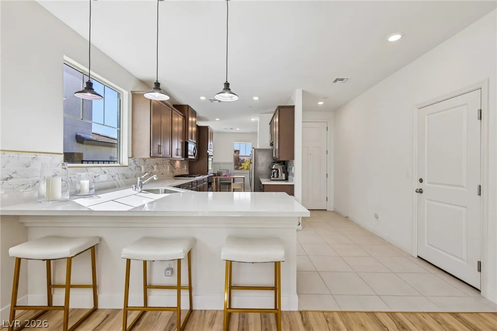 12470 Madison Park, Las Vegas, NV 89138