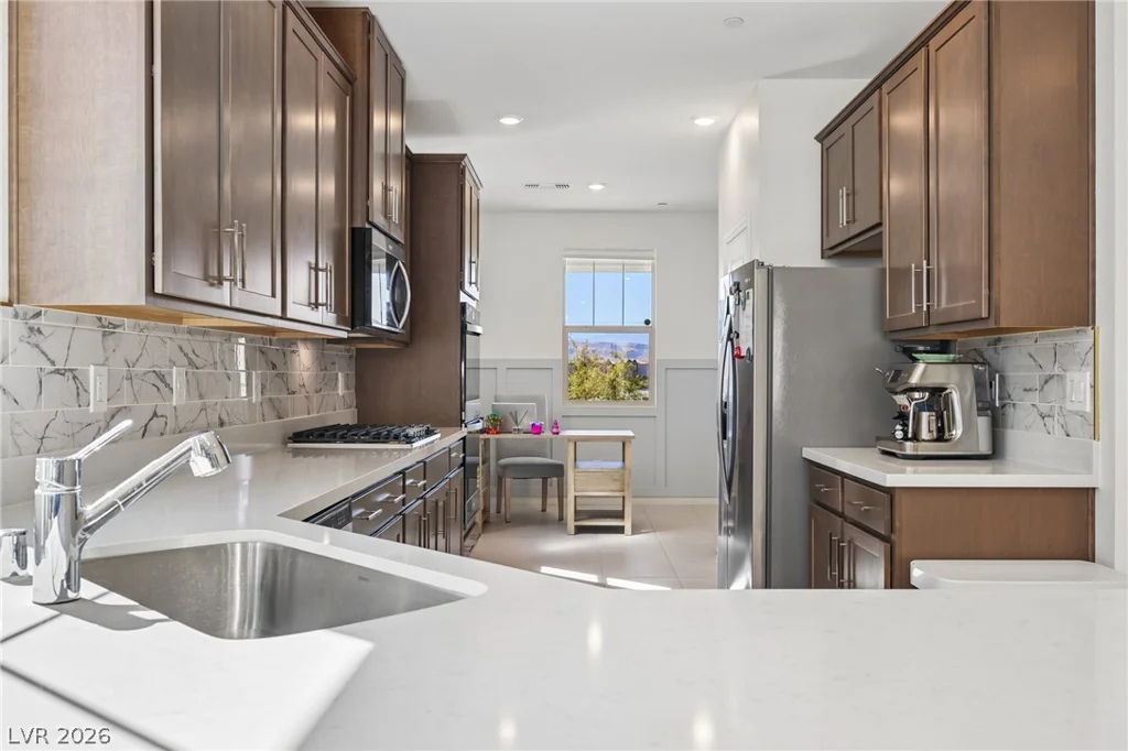 12470 Madison Park, Las Vegas, NV 89138