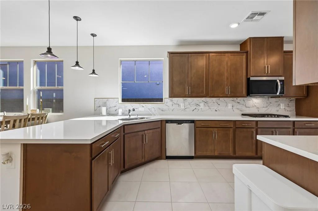 12470 Madison Park, Las Vegas, NV 89138