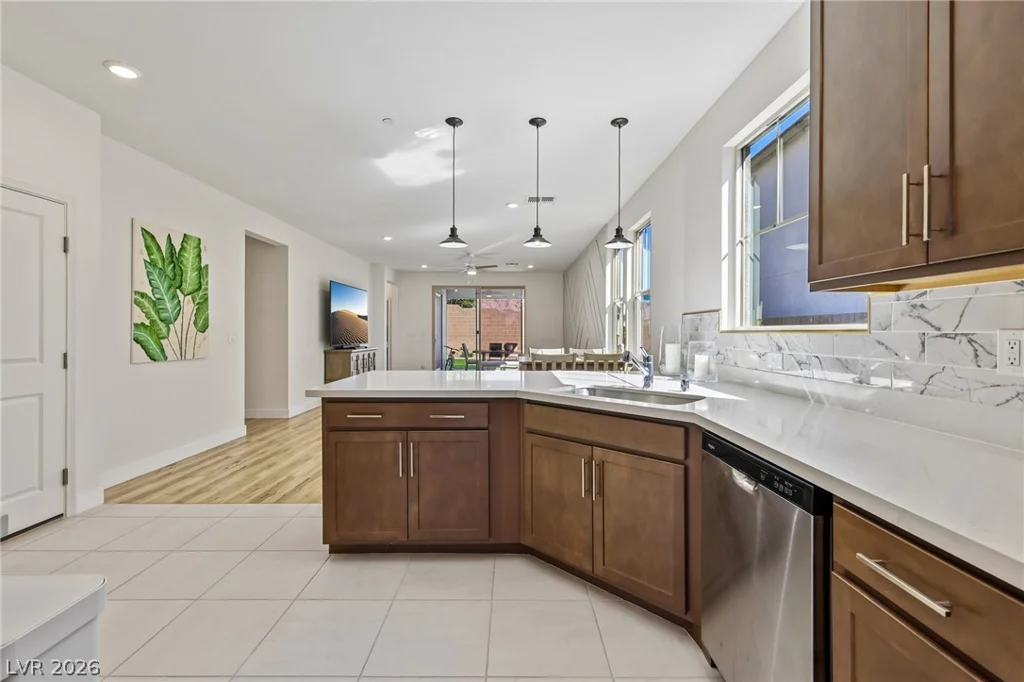 12470 Madison Park, Las Vegas, NV 89138