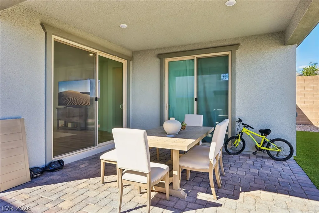 12470 Madison Park, Las Vegas, NV 89138