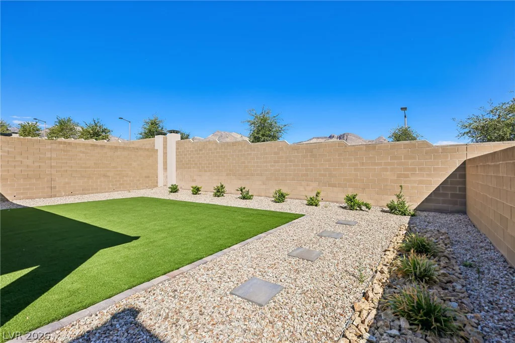 12470 Madison Park, Las Vegas, NV 89138