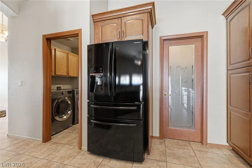 7015 Wild Wave, Las Vegas, NV 89131