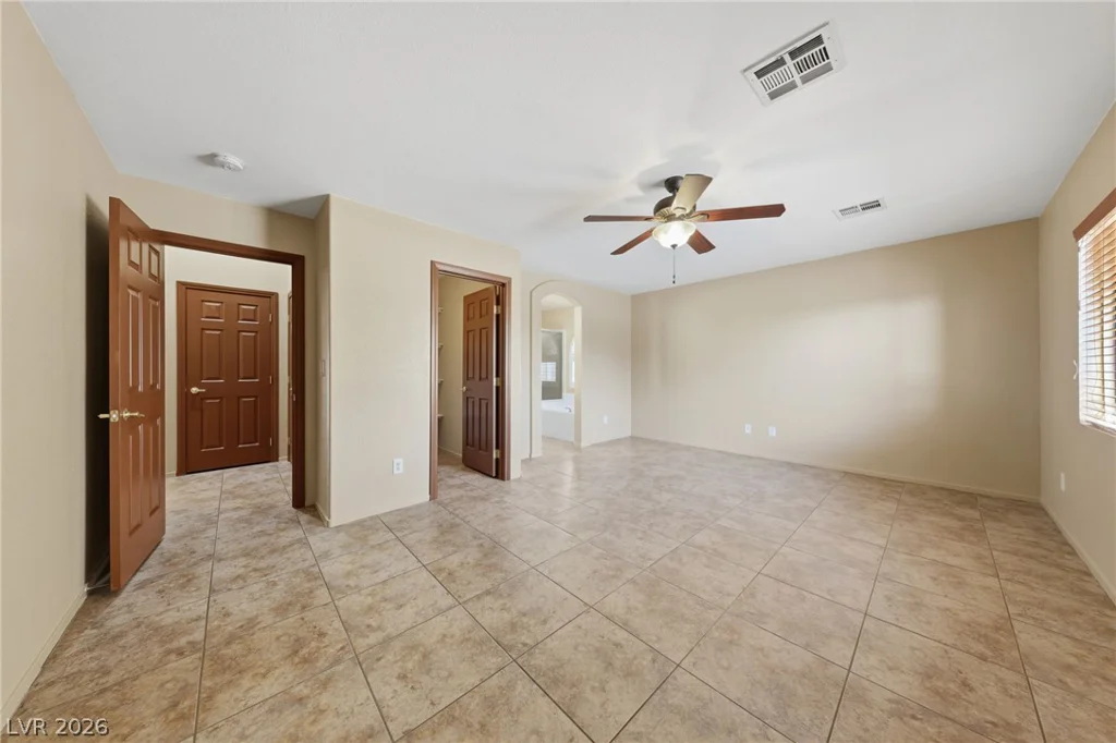 7015 Wild Wave, Las Vegas, NV 89131