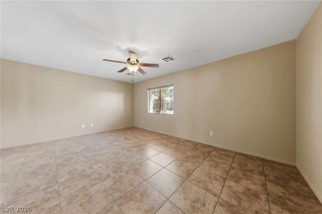 7015 Wild Wave, Las Vegas, NV 89131