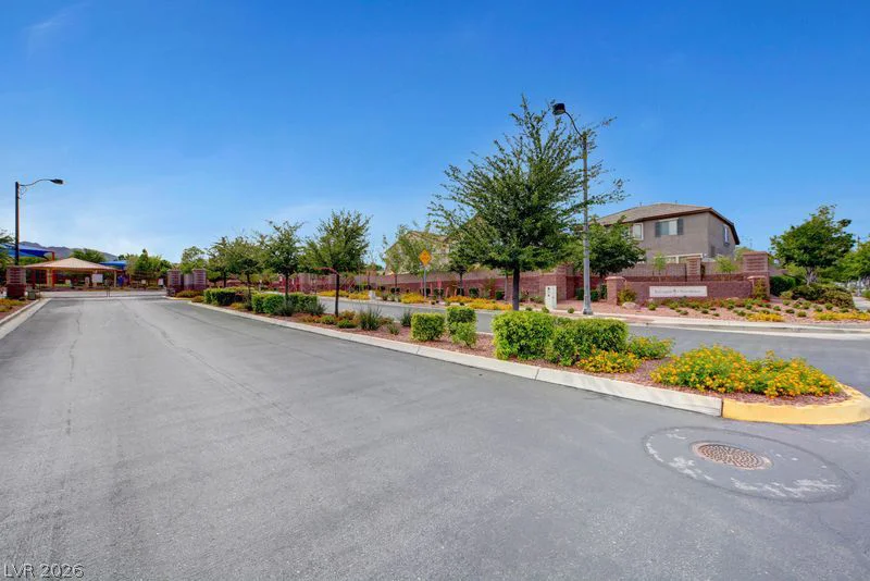 10417 Walworth, Las Vegas, NV 89166