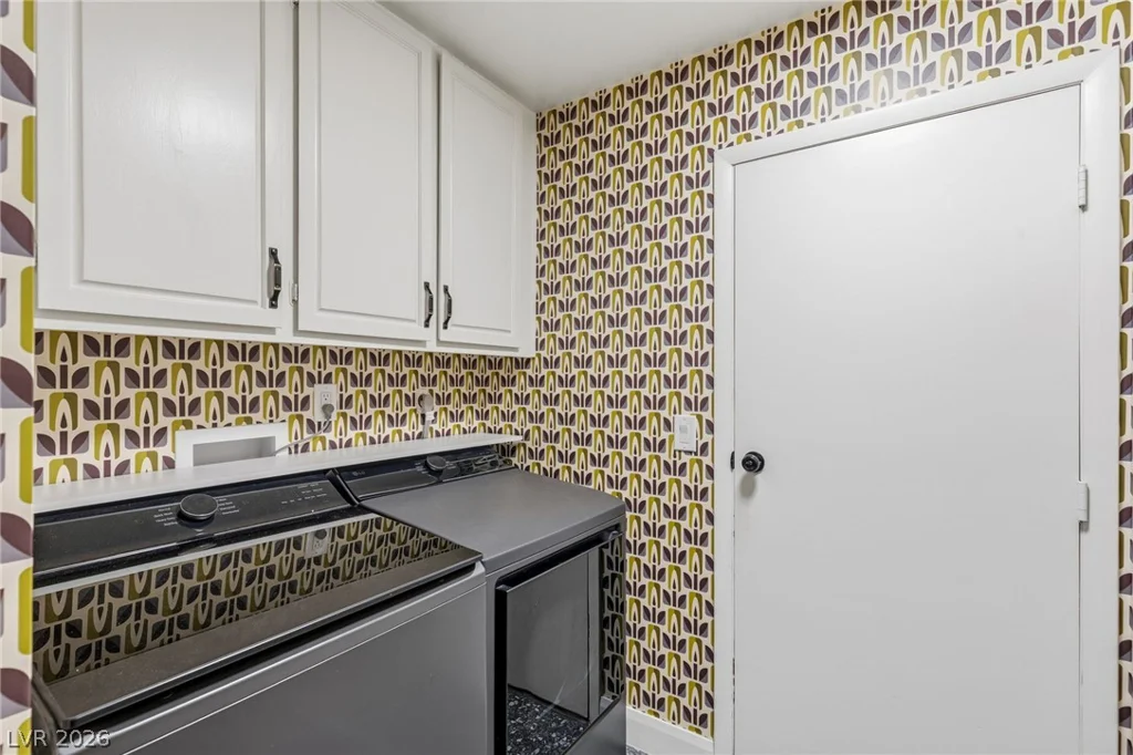 2100 Plaza Del Dios, Las Vegas, NV 89102