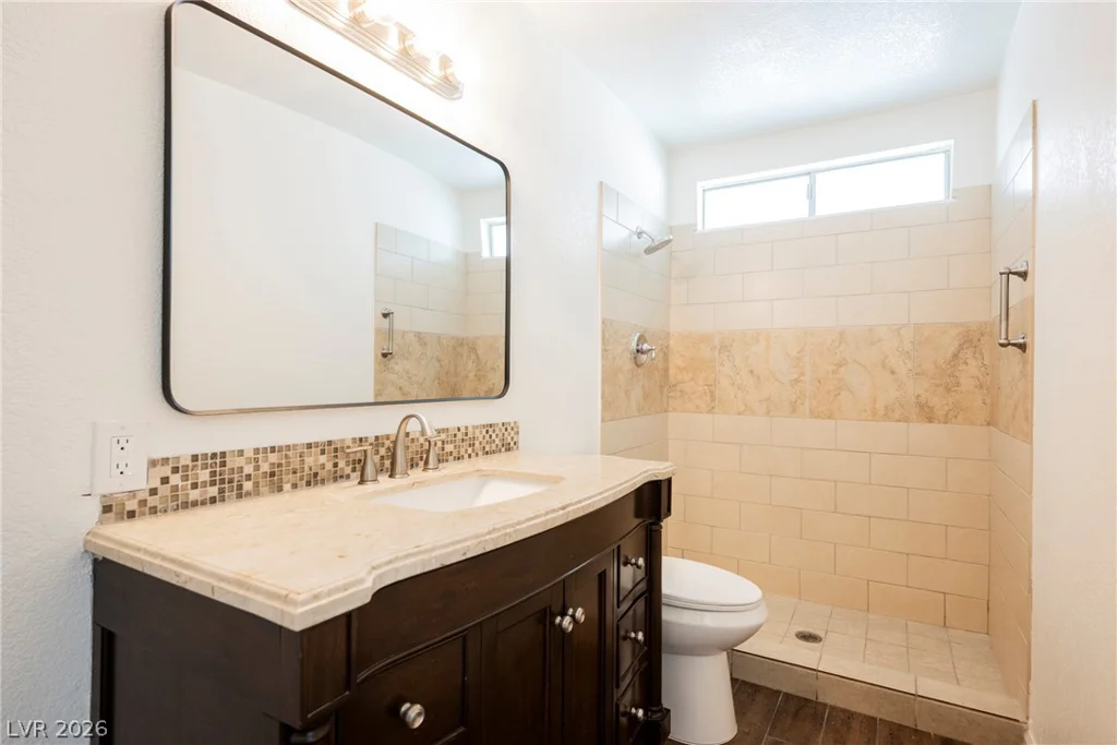 2302 Wagonwheel, Las Vegas, NV 89119