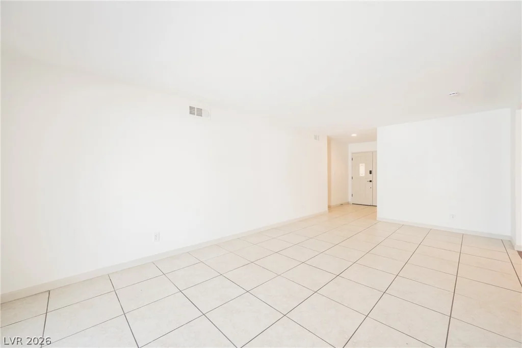 2302 Wagonwheel, Las Vegas, NV 89119