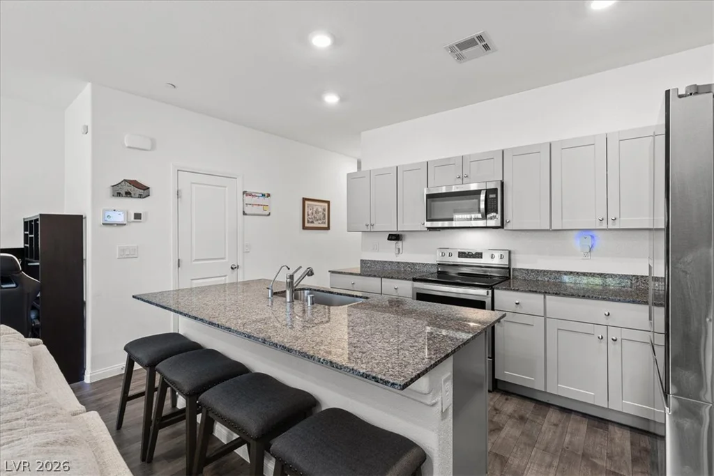 4105 Venus Falls, North Las Vegas, NV 89084