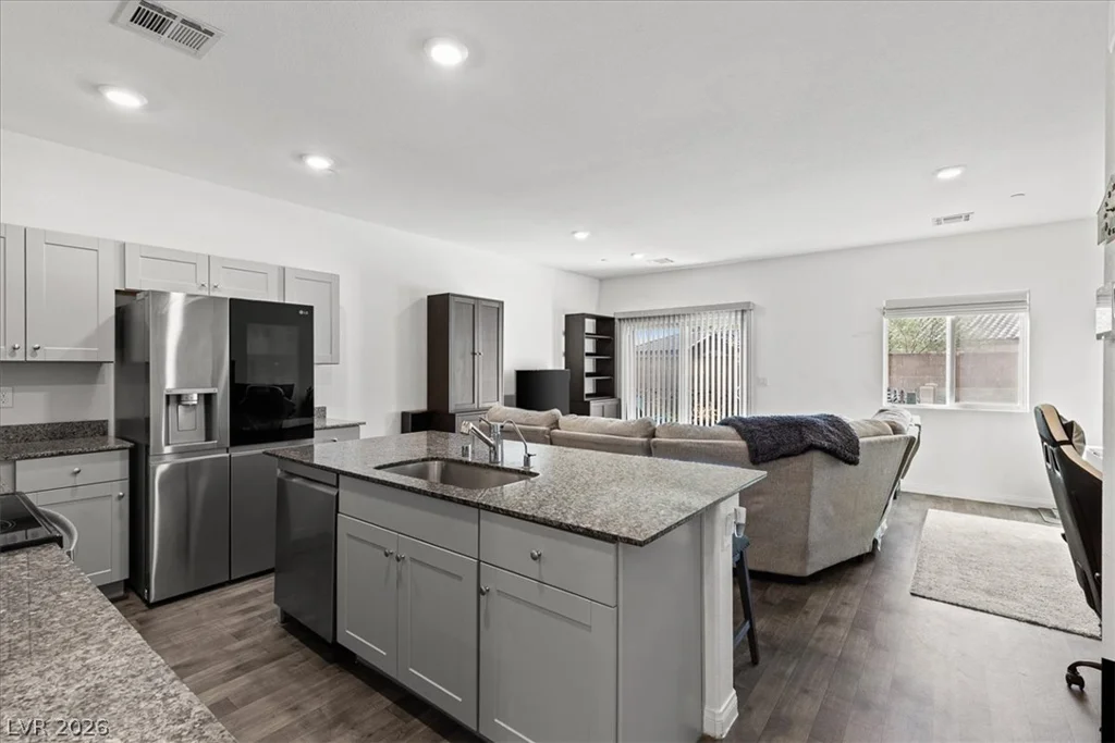 4105 Venus Falls, North Las Vegas, NV 89084