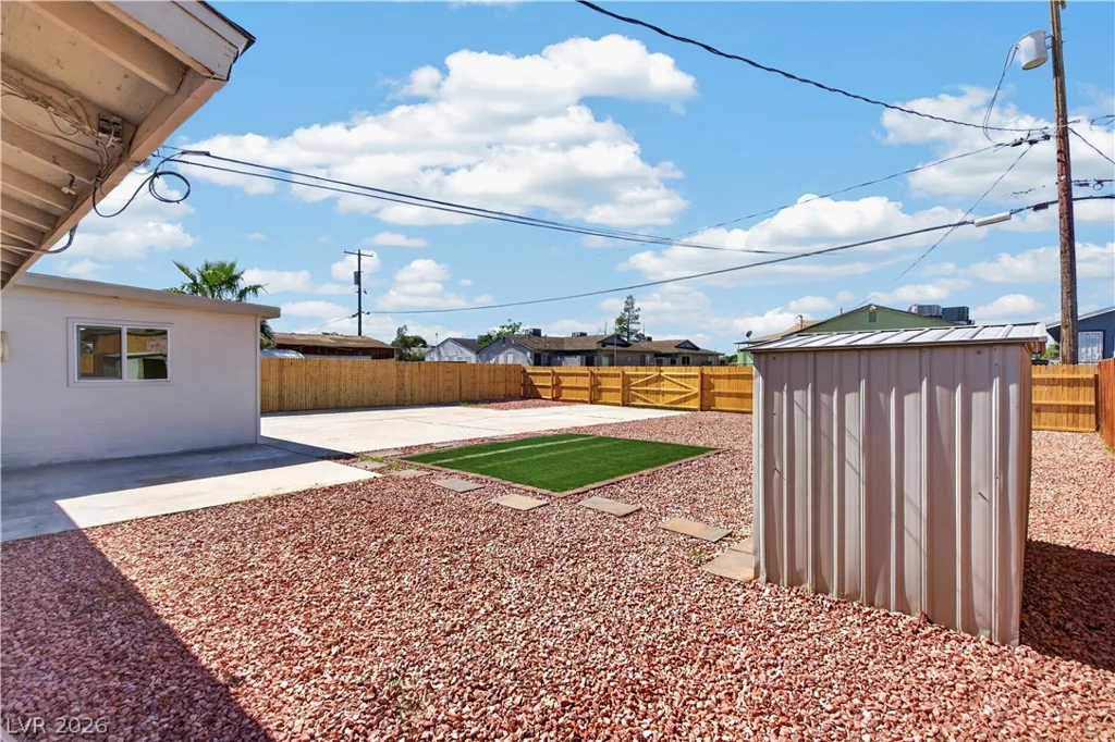2341 Pariva, Las Vegas, NV 89115