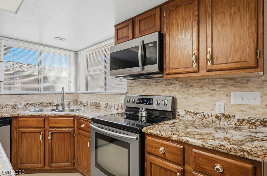 4885 Miller, Las Vegas, NV 89149