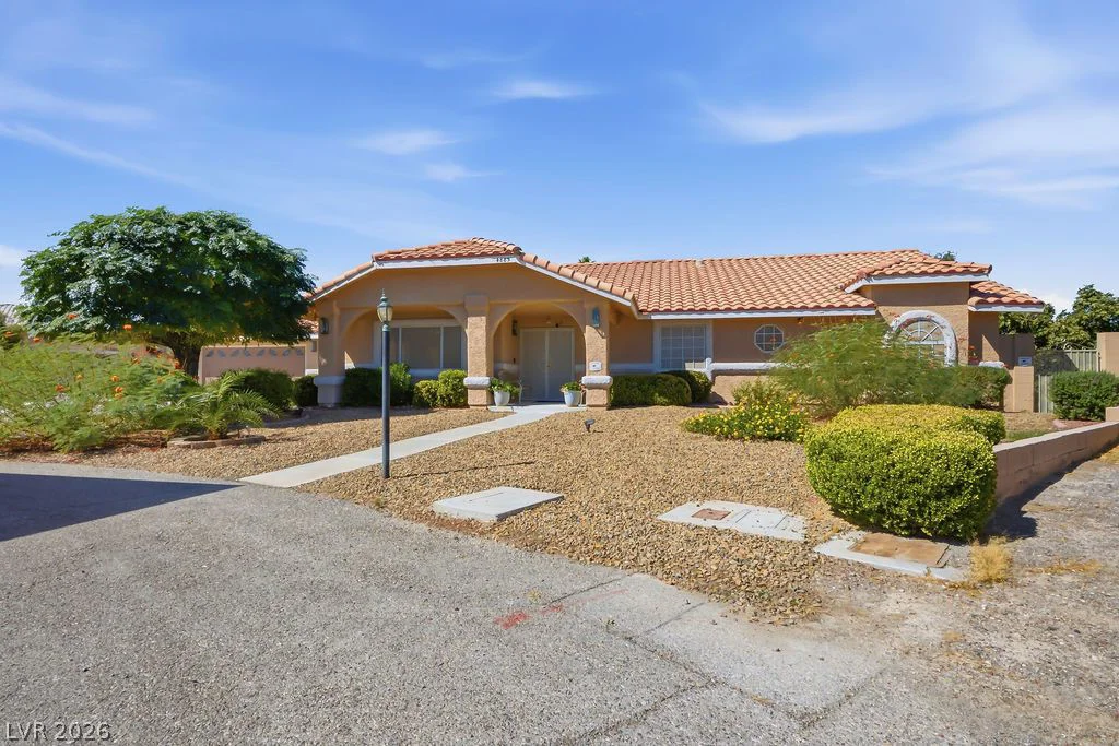 4885 Miller, Las Vegas, NV 89149