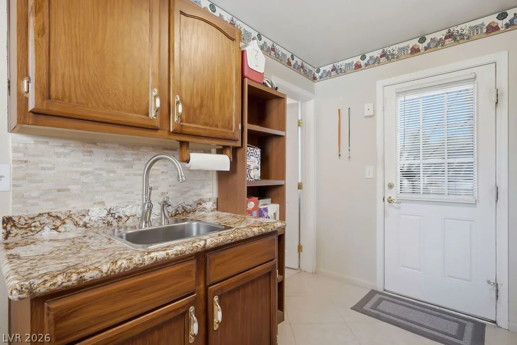 4885 Miller, Las Vegas, NV 89149