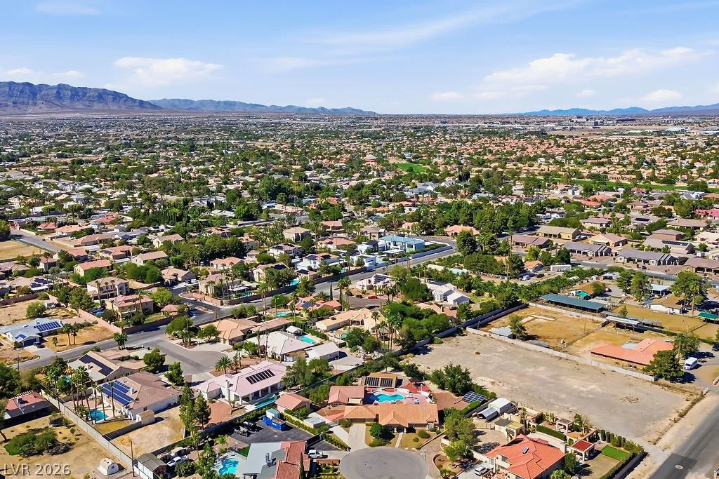 4885 Miller, Las Vegas, NV 89149
