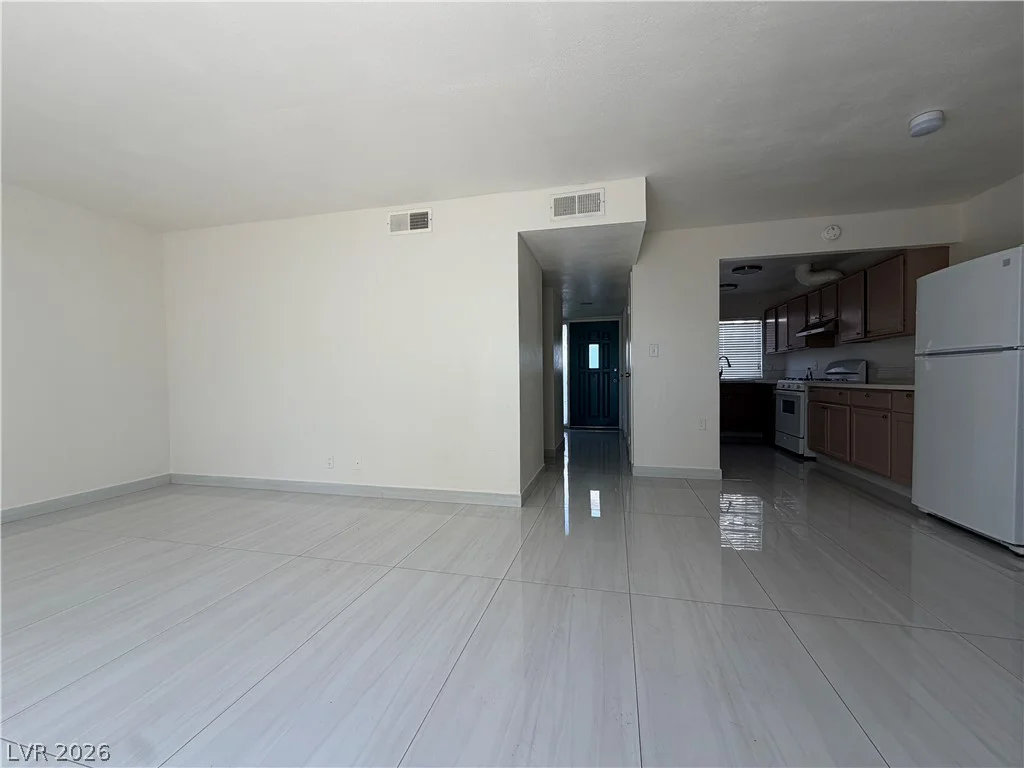 4056 Gold Coast, Las Vegas, NV 89121