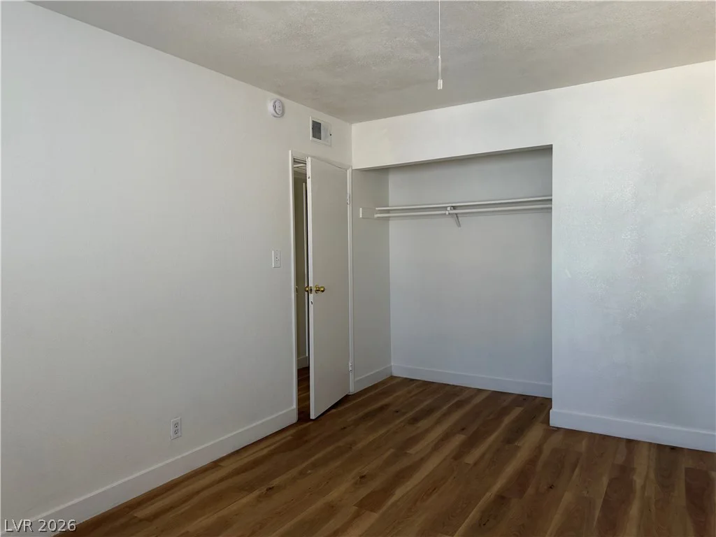 4056 Gold Coast, Las Vegas, NV 89121