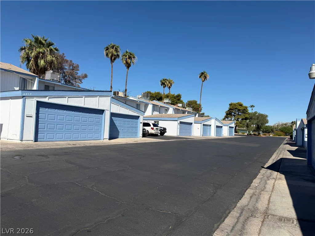 4056 Gold Coast, Las Vegas, NV 89121