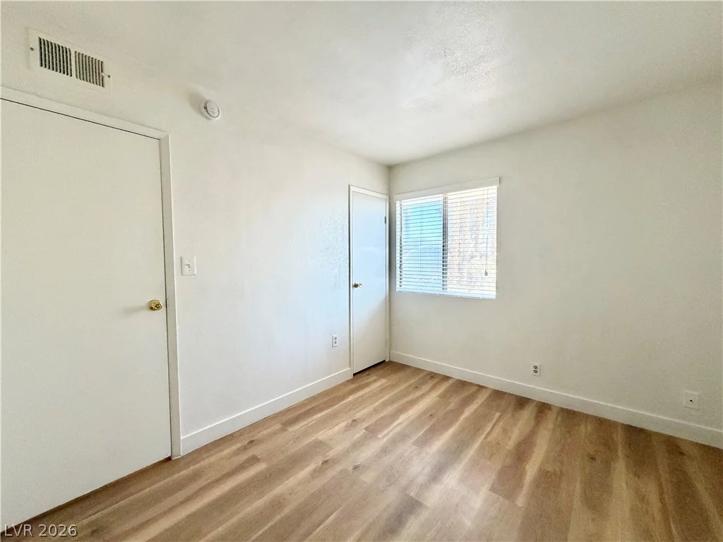 4056 Gold Coast, Las Vegas, NV 89121