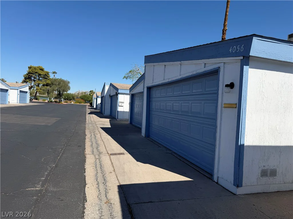 4056 Gold Coast, Las Vegas, NV 89121