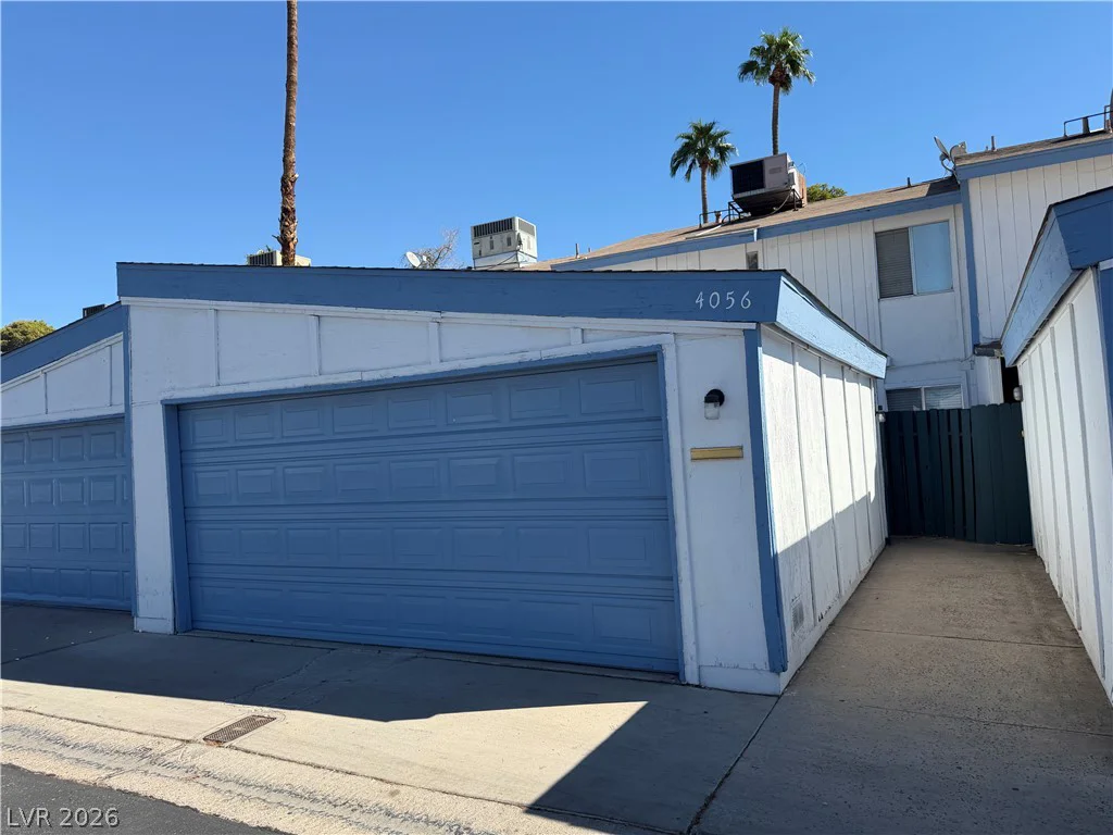 4056 Gold Coast, Las Vegas, NV 89121
