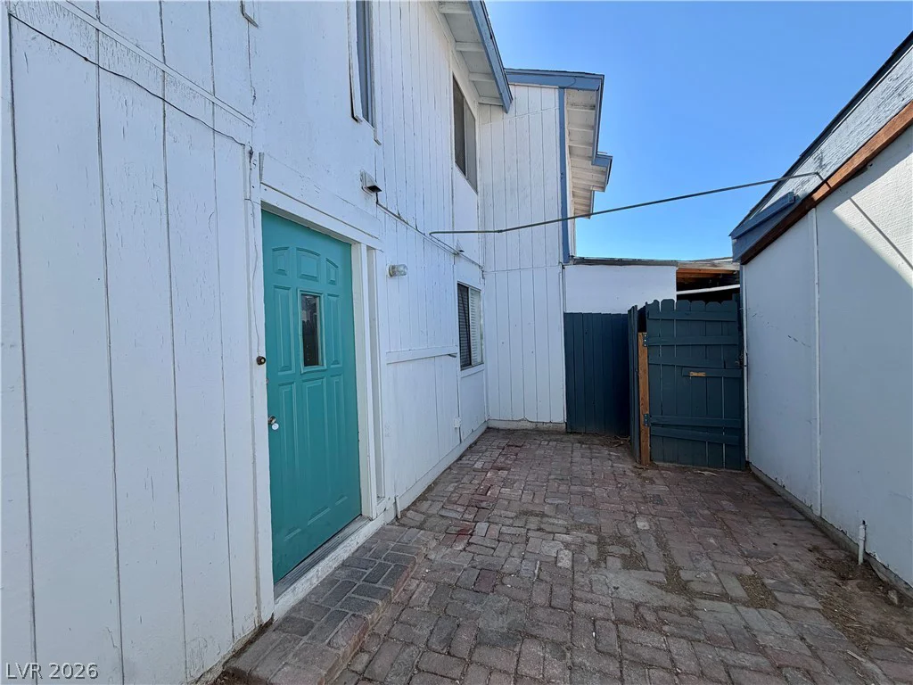 4056 Gold Coast, Las Vegas, NV 89121