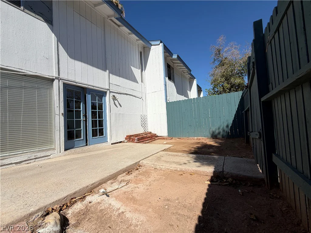 4056 Gold Coast, Las Vegas, NV 89121