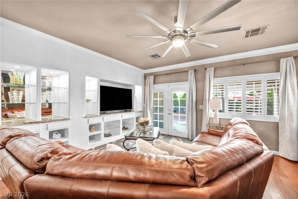 1709 White Daisy, North Las Vegas, NV 89081