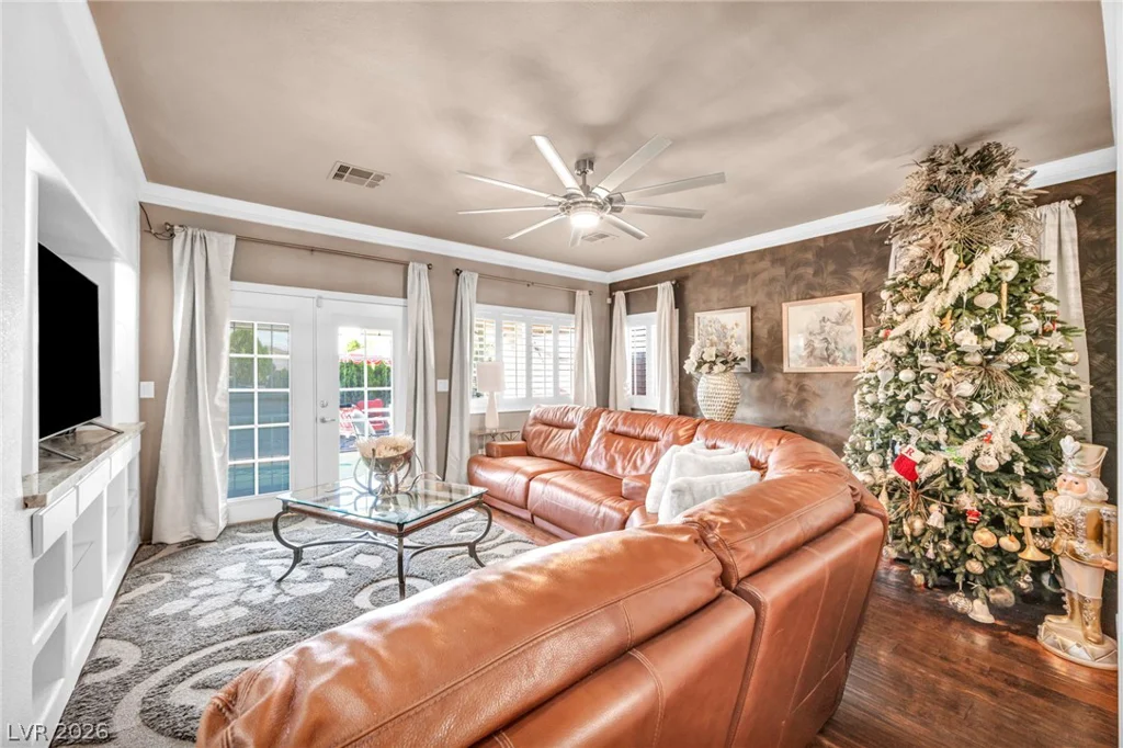 1709 White Daisy, North Las Vegas, NV 89081