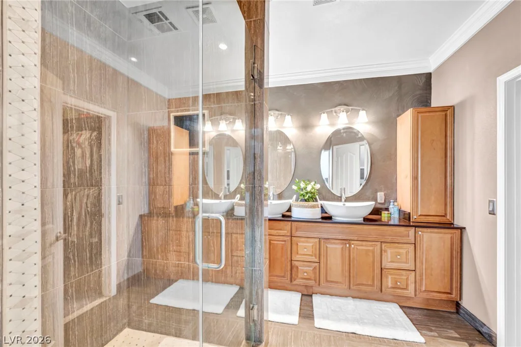 1709 White Daisy, North Las Vegas, NV 89081