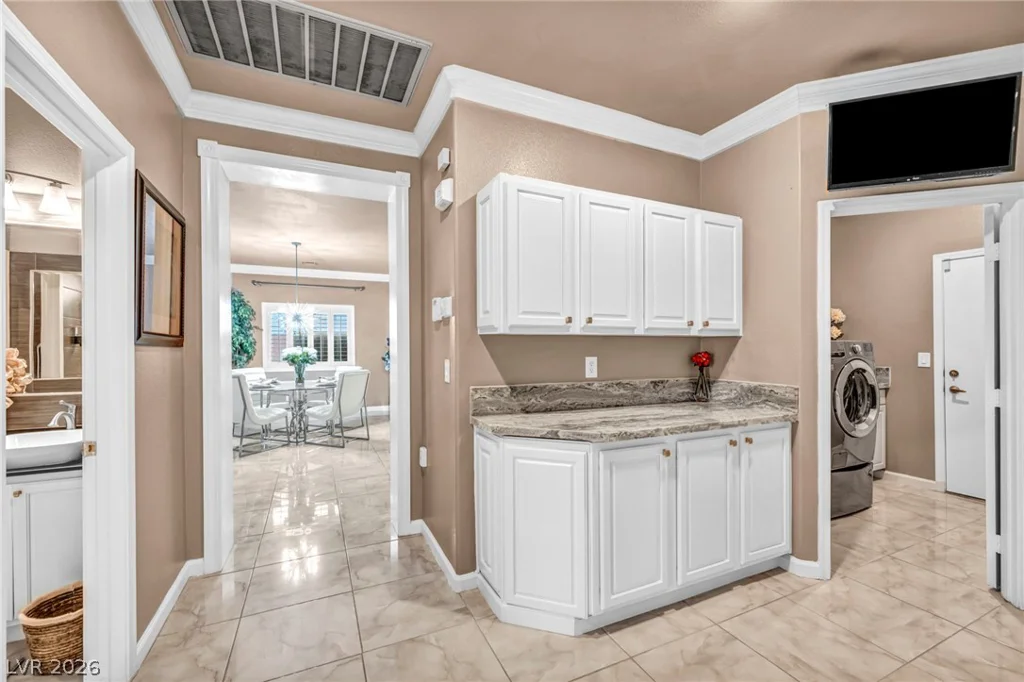 1709 White Daisy, North Las Vegas, NV 89081