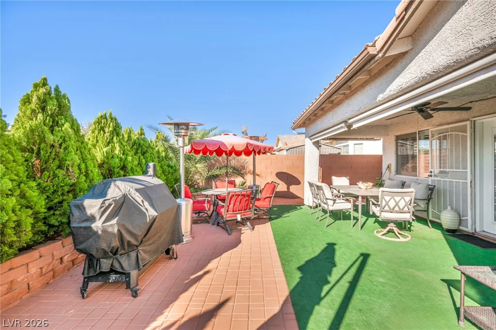 1709 White Daisy, North Las Vegas, NV 89081