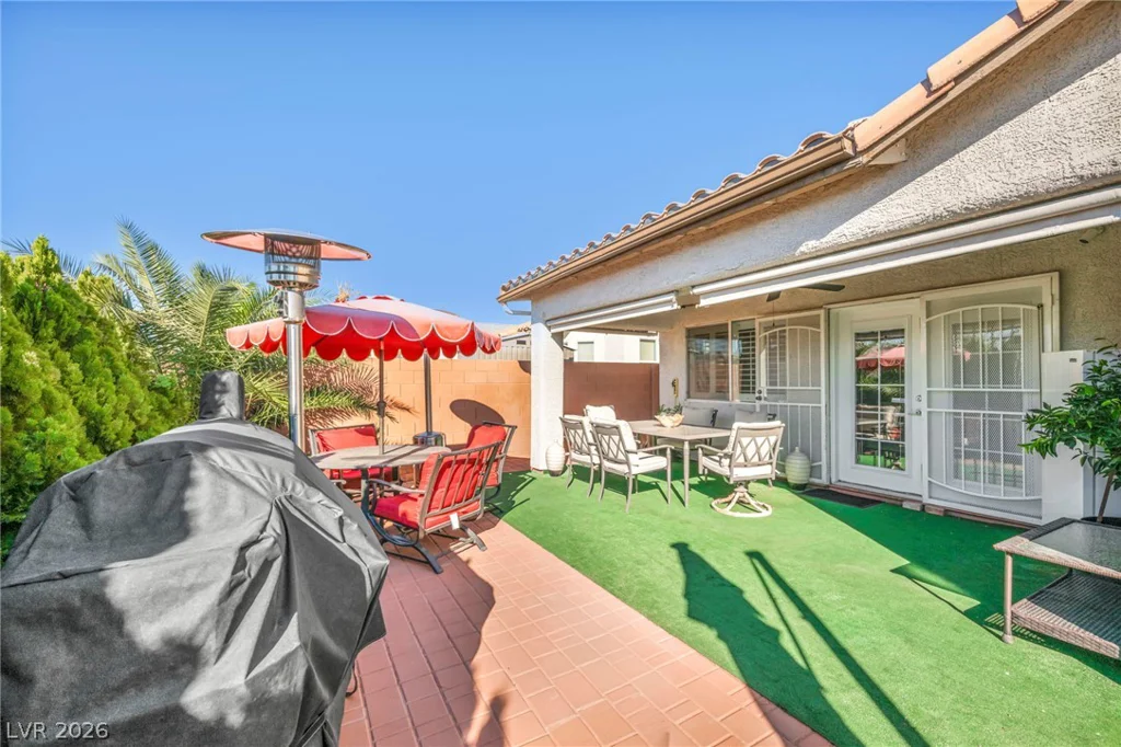 1709 White Daisy, North Las Vegas, NV 89081
