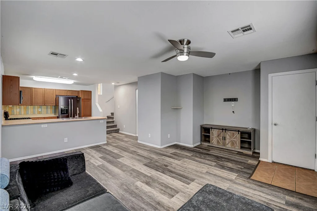 9052 Pearl Cotton, Las Vegas, NV 89149