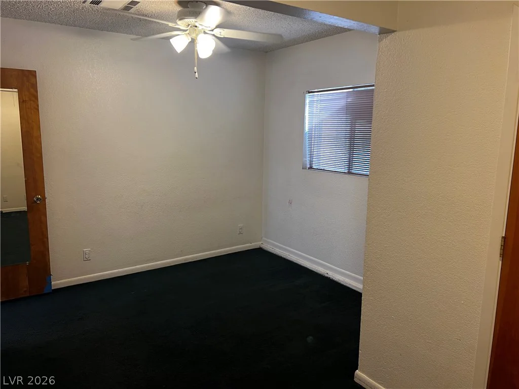 6920 Edna, Las Vegas, NV 89117
