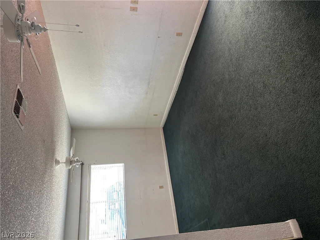 6920 Edna, Las Vegas, NV 89117