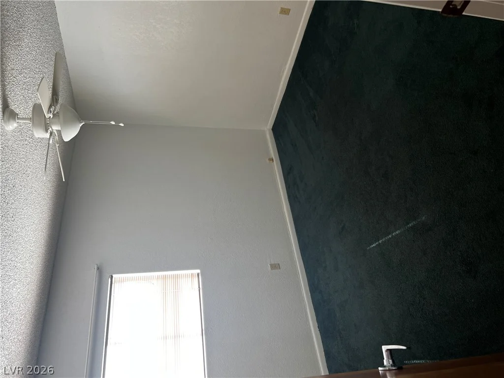 6920 Edna, Las Vegas, NV 89117