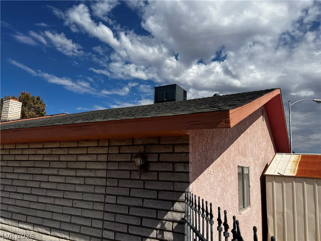 6920 Edna, Las Vegas, NV 89117