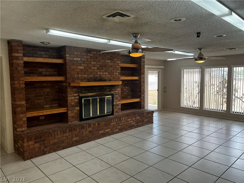 6920 Edna, Las Vegas, NV 89117