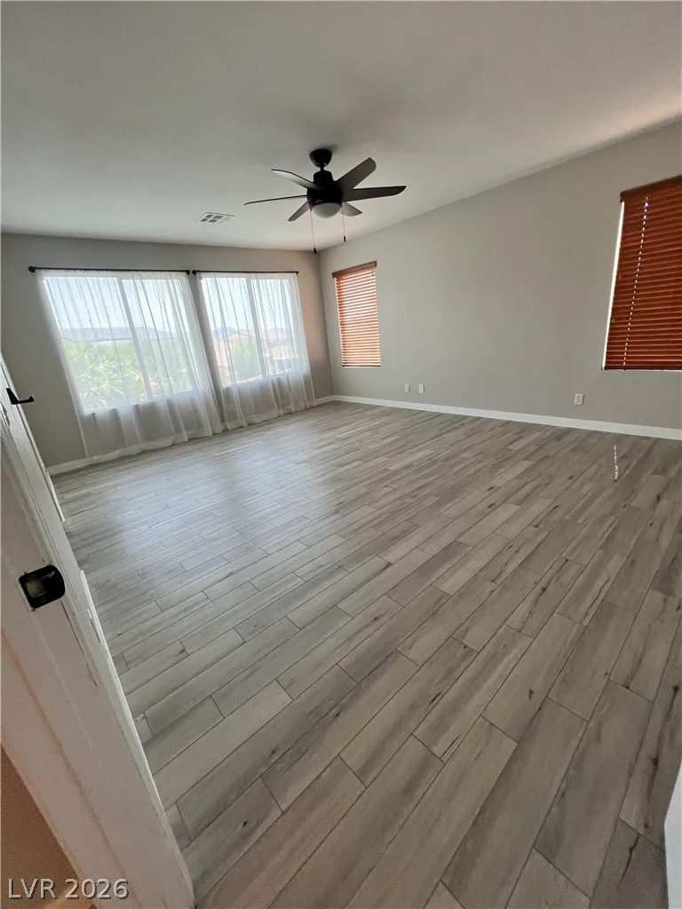 6616 Black Oaks, North Las Vegas, NV 89084