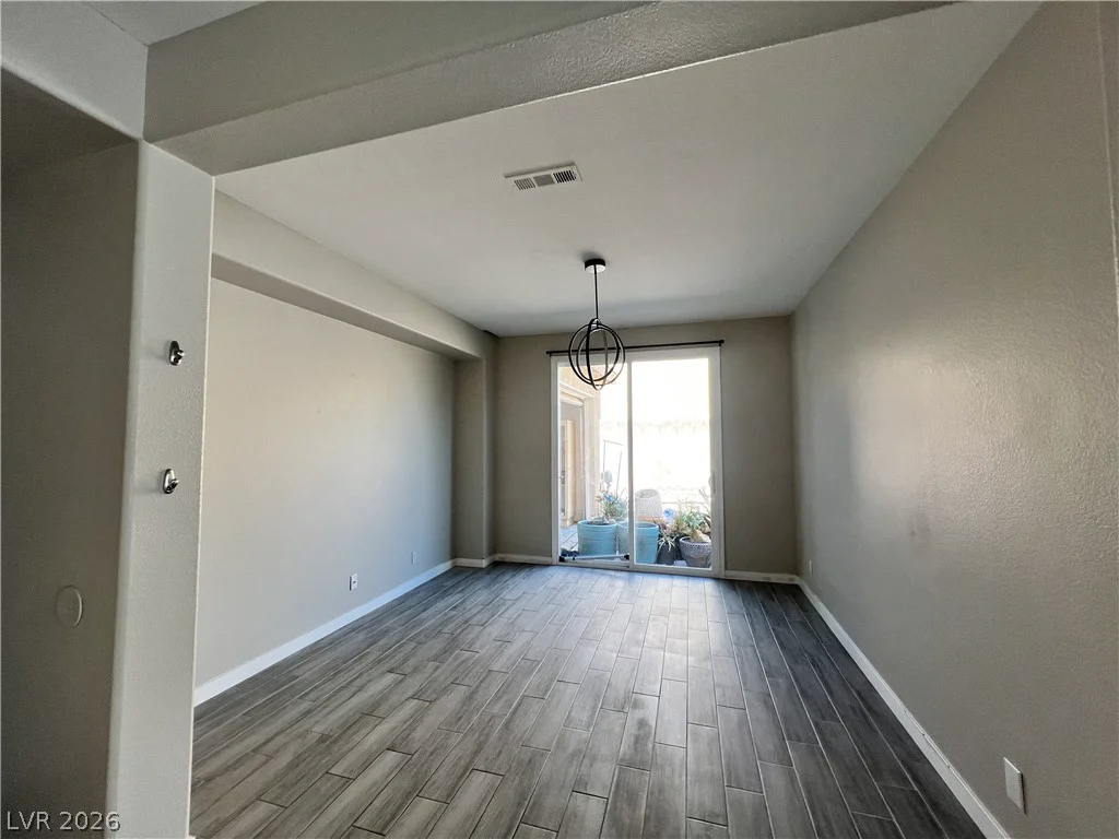 6616 Black Oaks, North Las Vegas, NV 89084