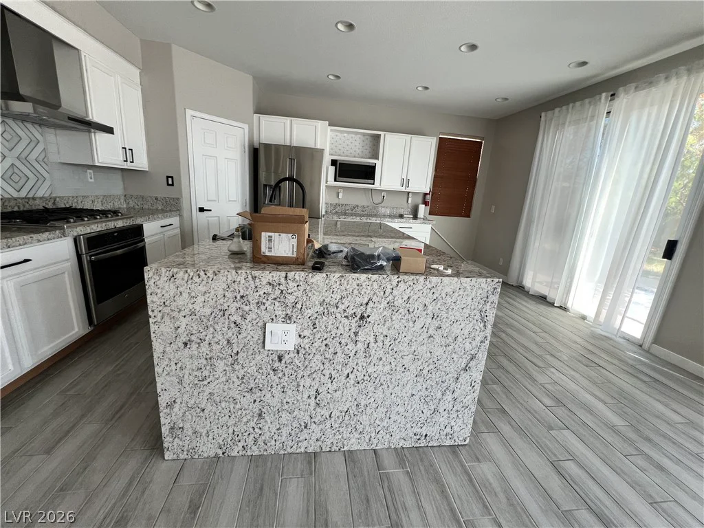 6616 Black Oaks, North Las Vegas, NV 89084