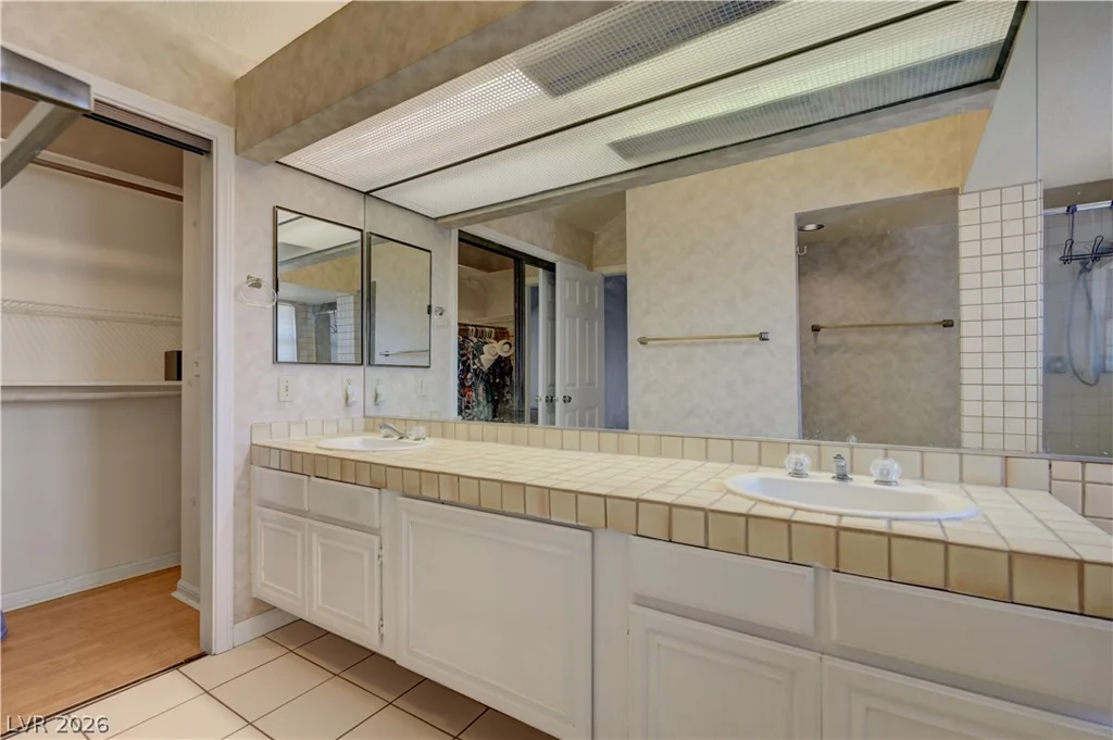 4071 Radbourne, Las Vegas, NV 89121