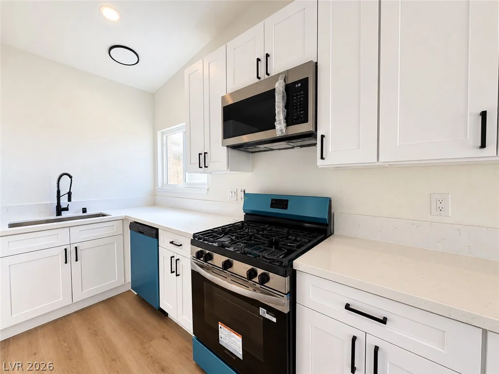 7157 Sixshooter, Las Vegas, NV 89119