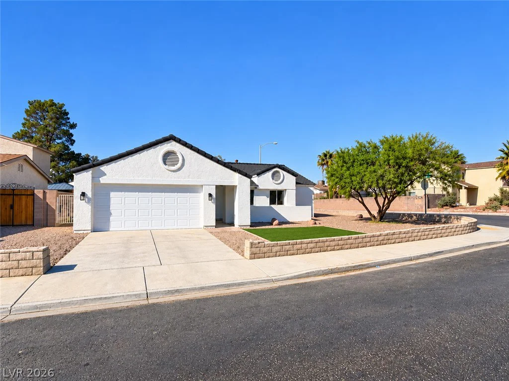 7157 Sixshooter, Las Vegas, NV 89119