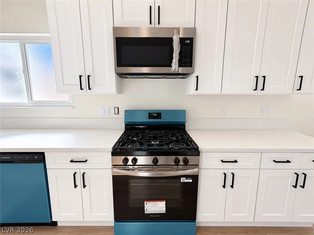 7157 Sixshooter, Las Vegas, NV 89119