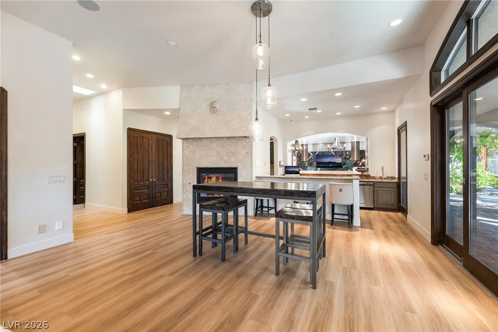 9325 Canyon Classic, Las Vegas, NV 89144