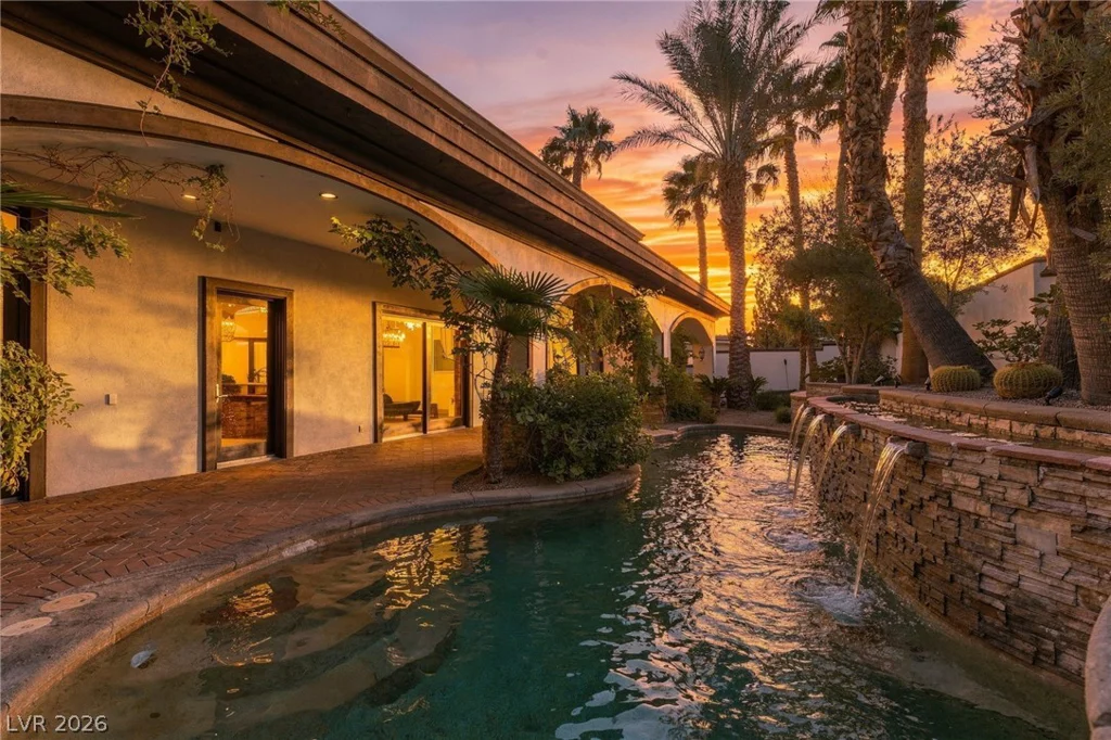 9325 Canyon Classic, Las Vegas, NV 89144